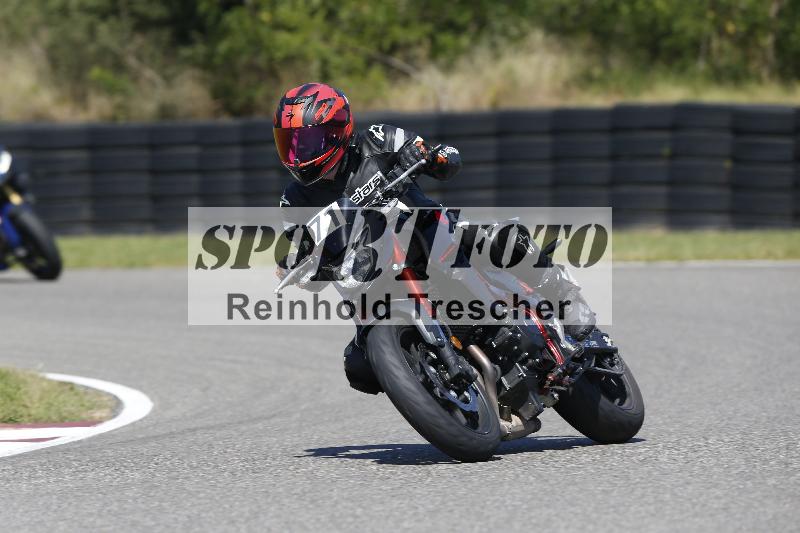 /48 25.08.2025 Cornu Master School ADR/gruen-vert/71